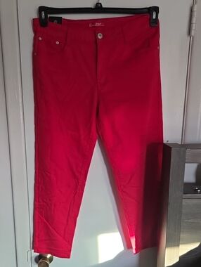 Bright Red Ankle Jeans by - Slim Cropped Fit